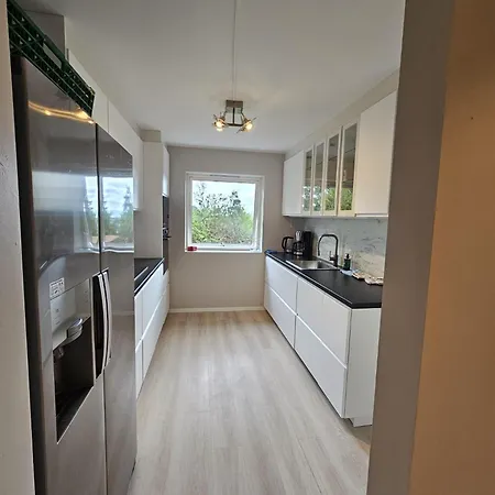 6-bedroom With Scenic Views Bergen